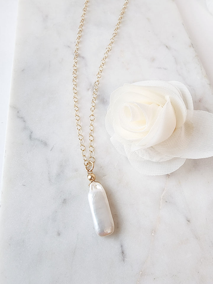 Pearl Baguette Necklace