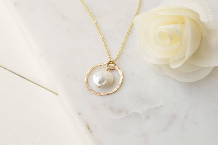 Full Circle Necklace in Gold