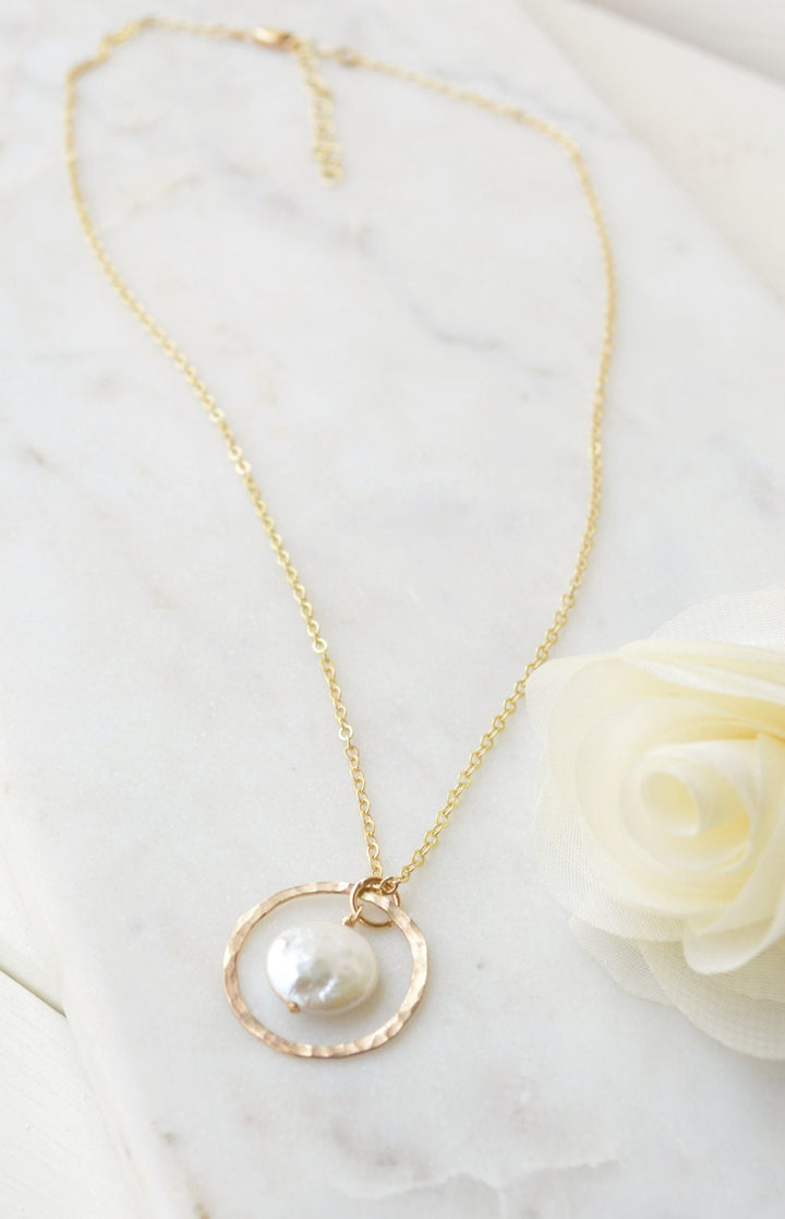 Full Circle Freshwater Coin Pearl Set in Gold