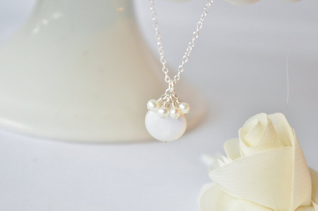 White Coin Pearl & Chain Necklace